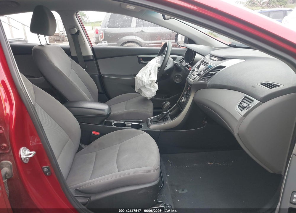 2016 HYUNDAI ELANTRA SE VIN: 5NPDH4AE8GH665785