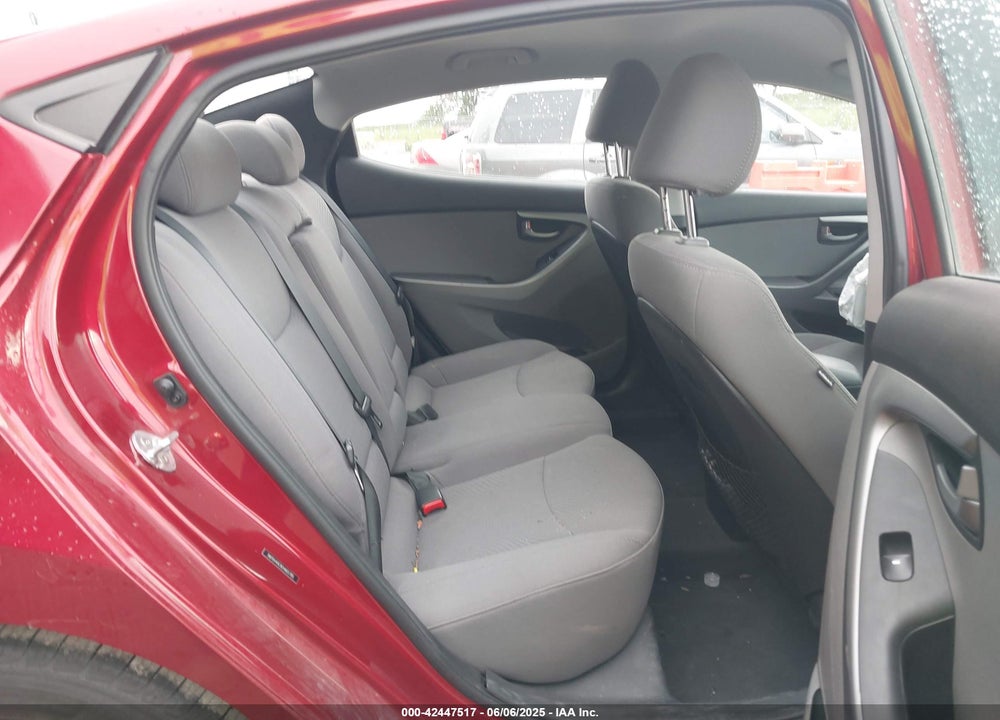 2016 HYUNDAI ELANTRA SE VIN: 5NPDH4AE8GH665785