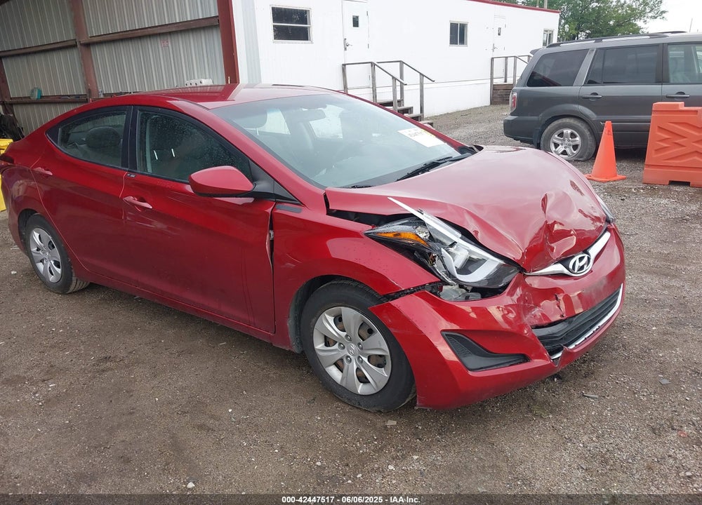 2016 HYUNDAI ELANTRA SE VIN: 5NPDH4AE8GH665785