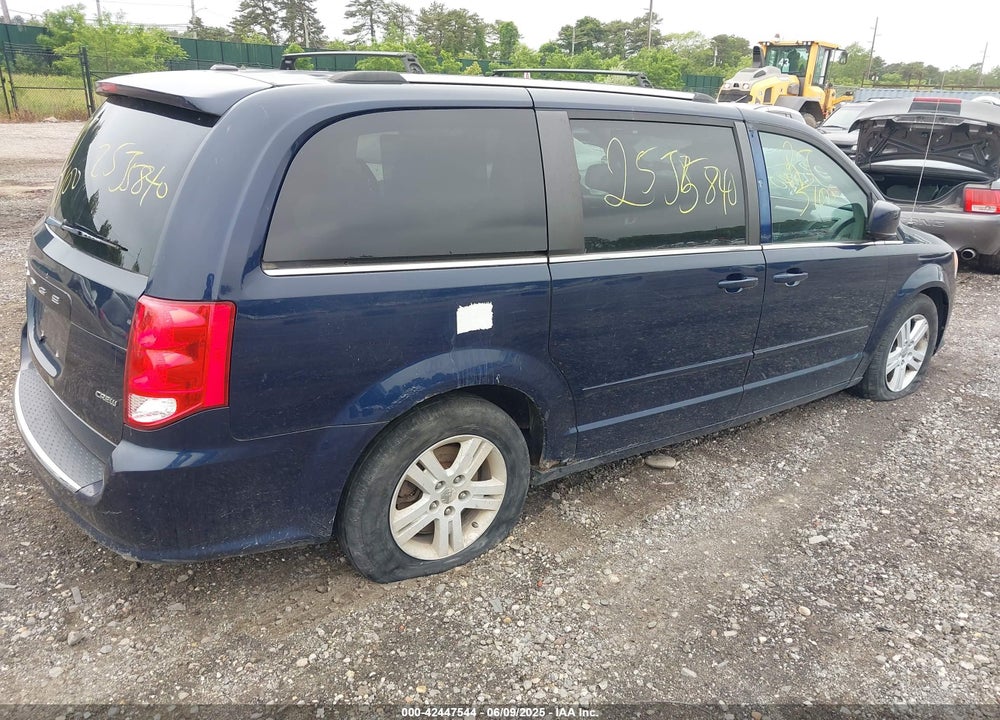 2013 DODGE GRAND CARAVAN VIN: 2C4RDGDG6DR533414