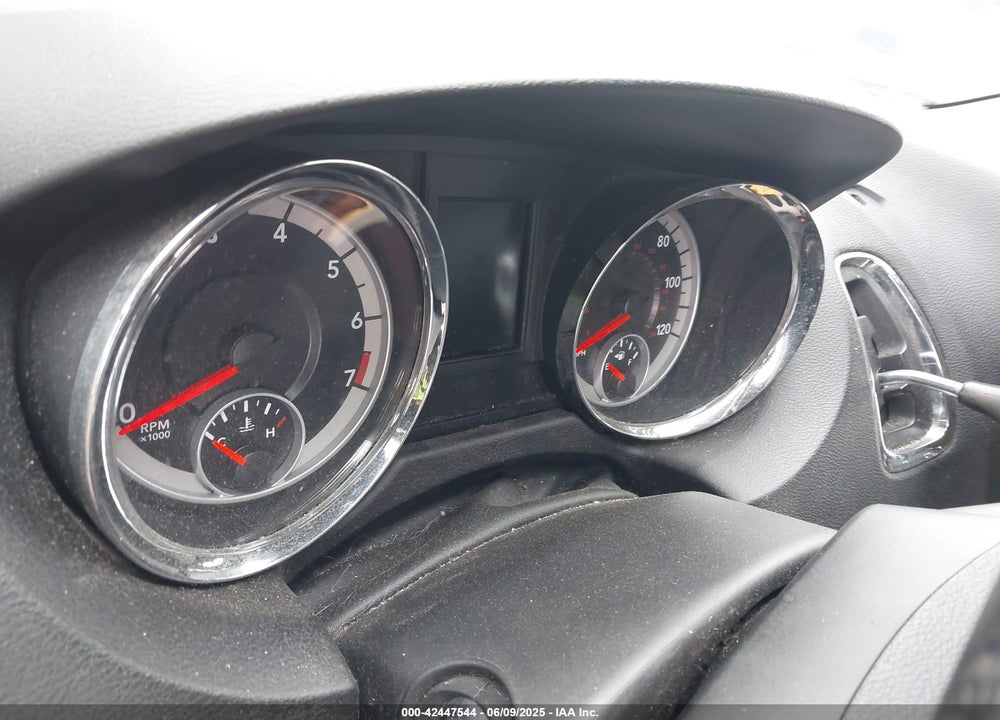 2013 DODGE GRAND CARAVAN VIN: 2C4RDGDG6DR533414