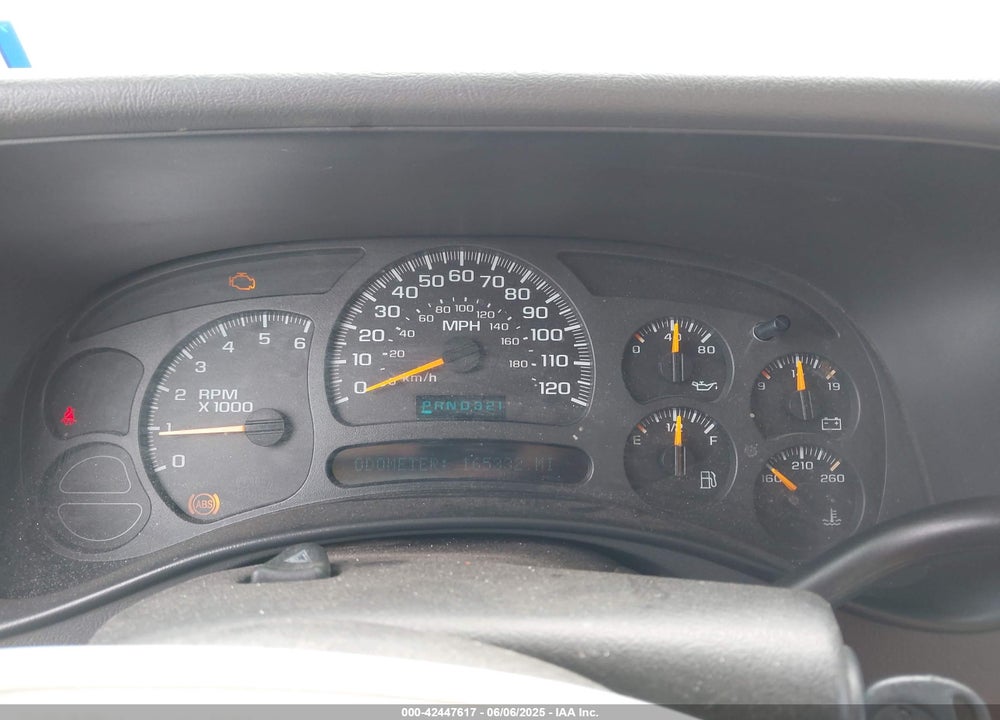 2004 CHEVROLET TAHOE LS VIN: 1GNEK13Z64J225966