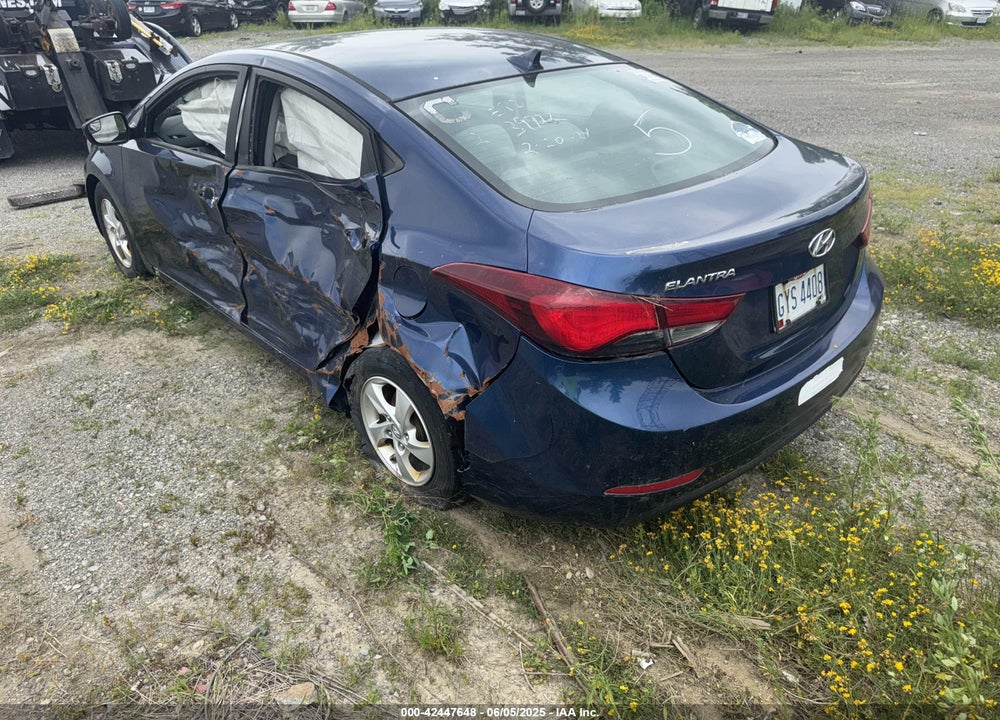 2015 HYUNDAI ELANTRA VIN: 5NPDH4AE5FH606126