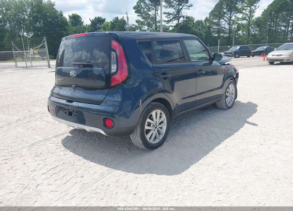 2017 KIA SOUL VIN: KNDJP3A55H7435403