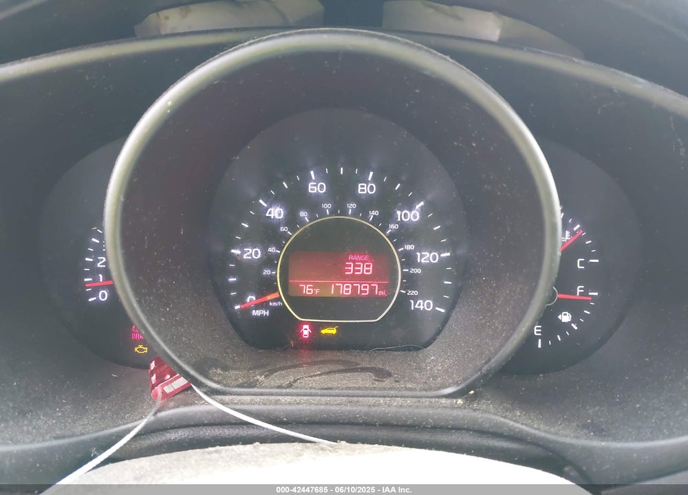 2016 KIA SOUL VIN: KNDJN2A26G7284737