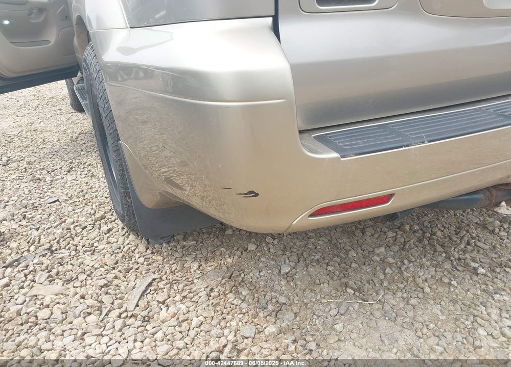 2004 LEXUS GX 470 VIN: JTJBT20X640061154