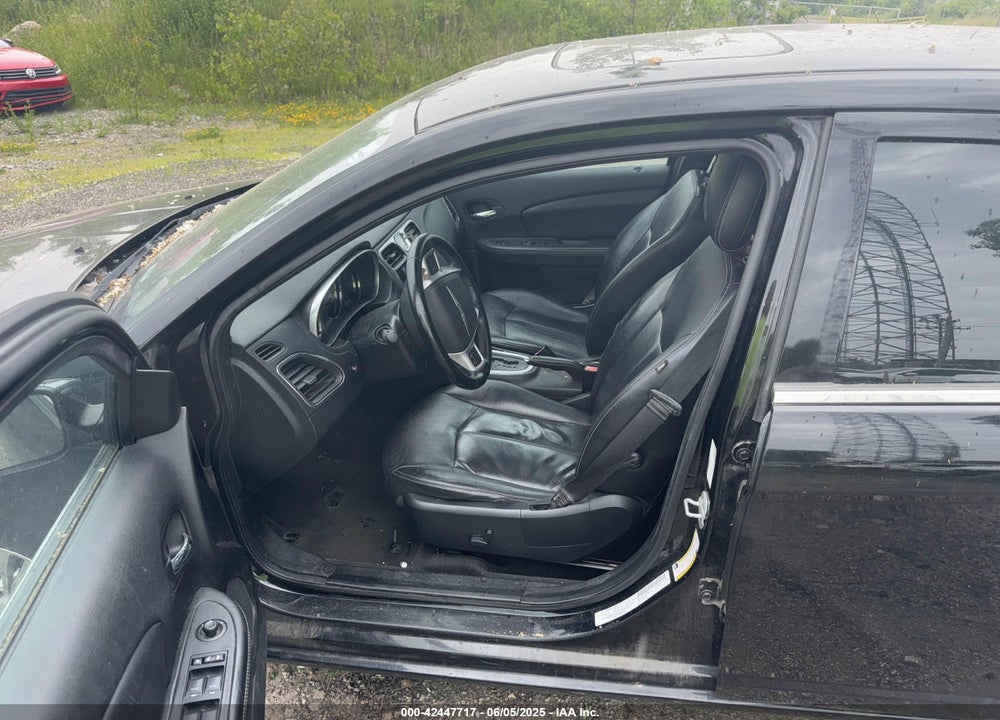 2012 CHRYSLER 200 VIN: 1C3CCBCB3CN250891