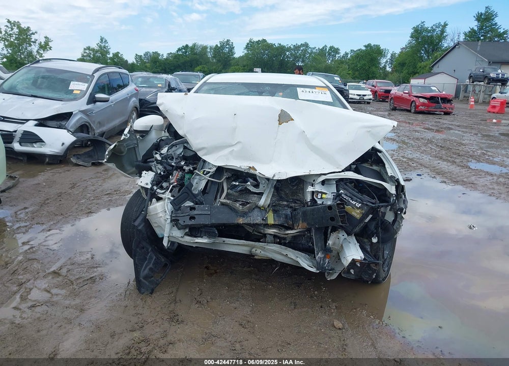 2019 TOYOTA COROLLA VIN: 2T1BURHE7KC216065