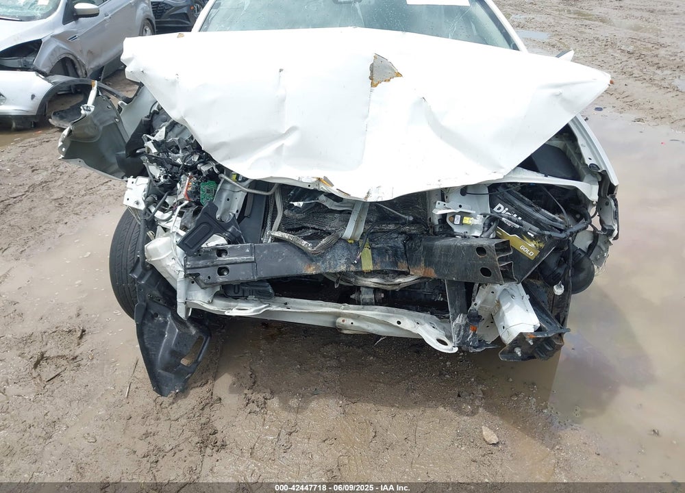 2019 TOYOTA COROLLA VIN: 2T1BURHE7KC216065