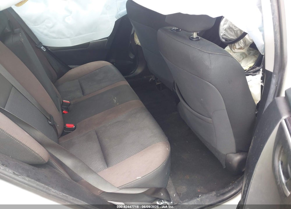 2019 TOYOTA COROLLA VIN: 2T1BURHE7KC216065