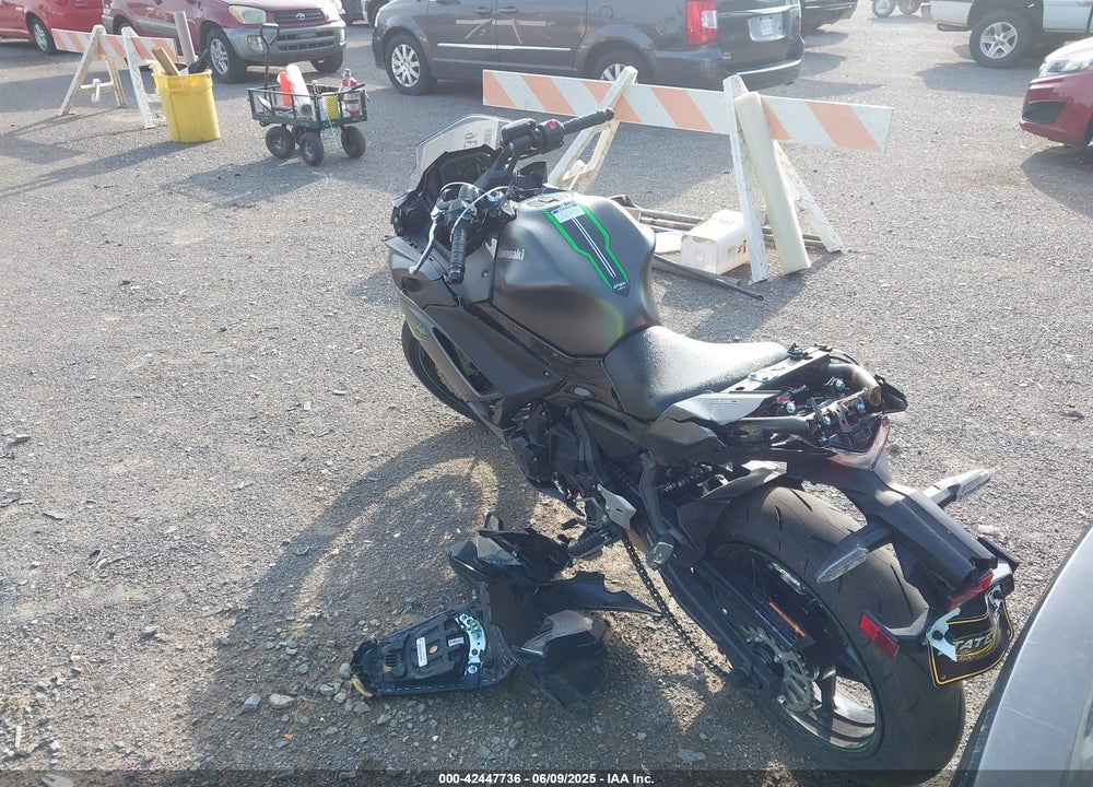2024 KAWASAKI EX650 R VIN: ML5EXER15RDAD5755