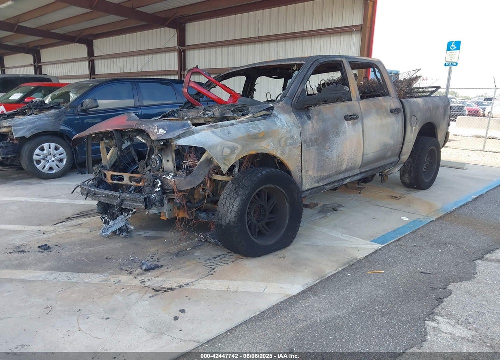2015 RAM 1500 VIN: 1C6RR6MT5FS512328