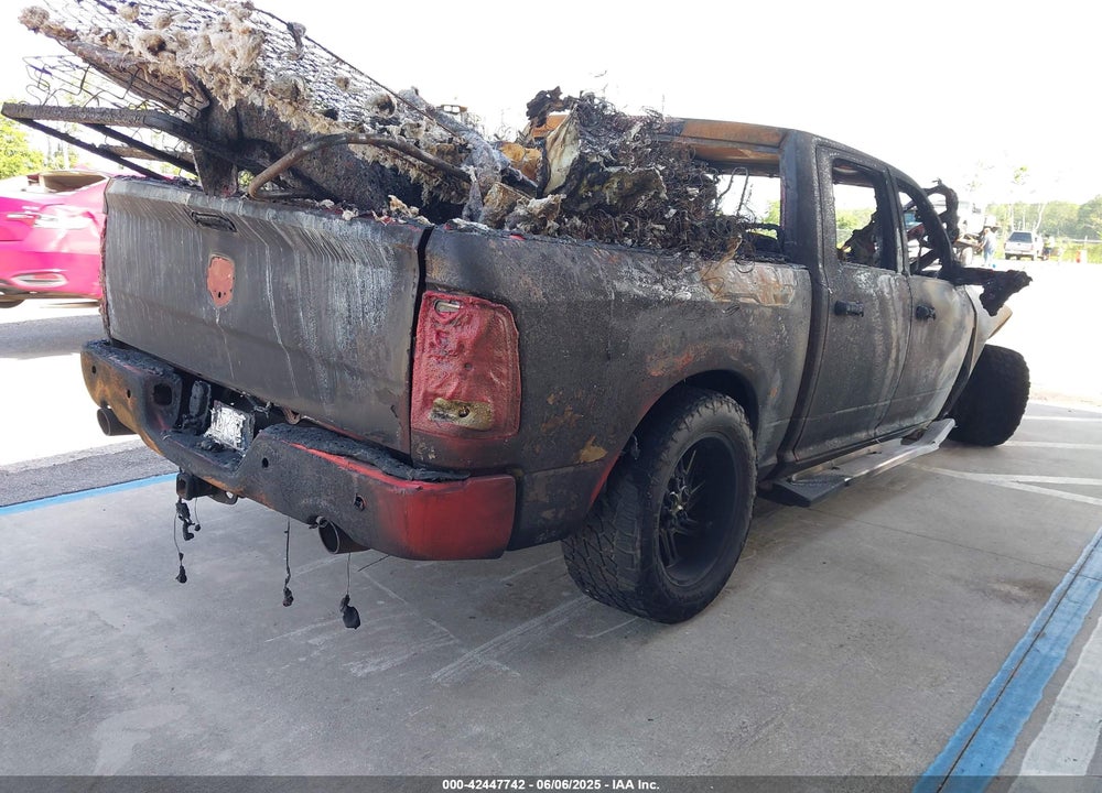 2015 RAM 1500 VIN: 1C6RR6MT5FS512328