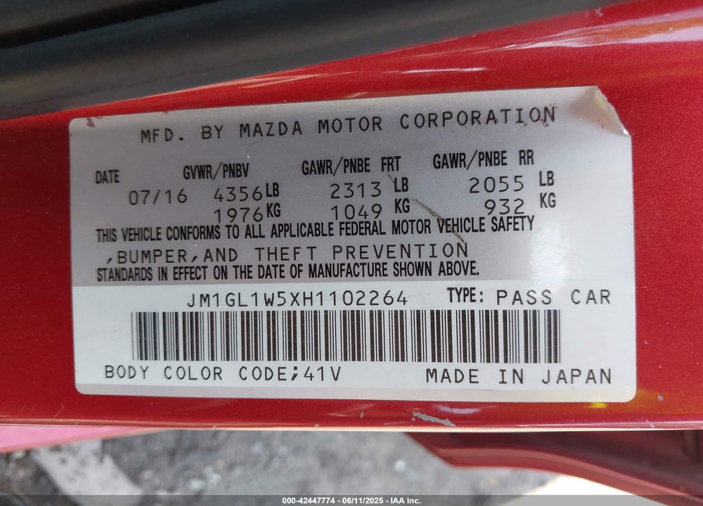 2017 MAZDA MAZDA6 VIN: JM1GL1W5XH1102264