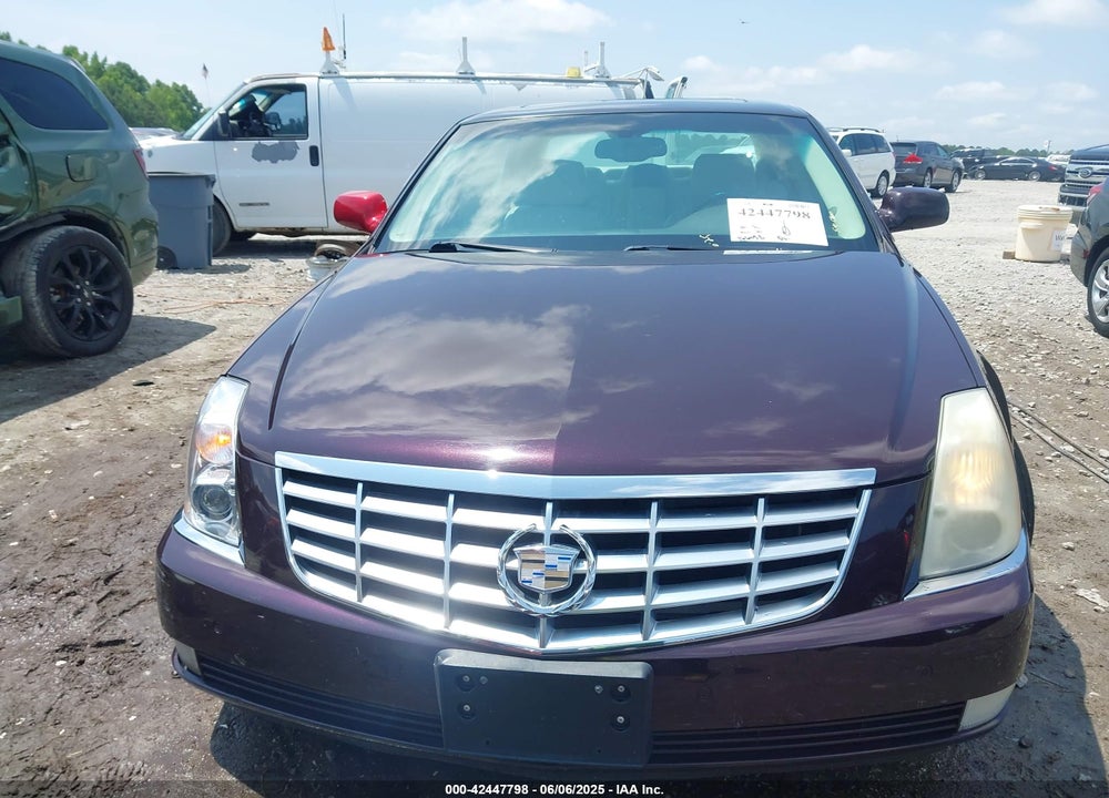 2008 CADILLAC DTS VIN: 1G6KD57Y18U207882