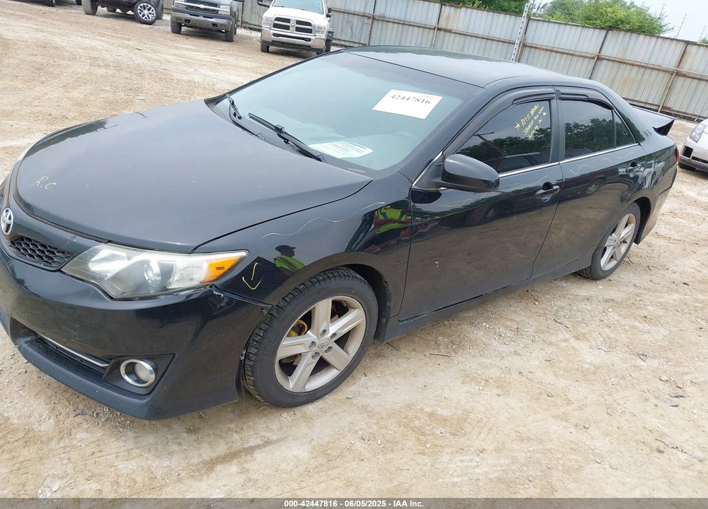 2014 TOYOTA CAMRY SE VIN: 4T1BF1FK7EU309742