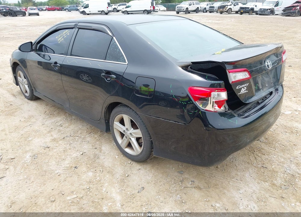 2014 TOYOTA CAMRY SE VIN: 4T1BF1FK7EU309742