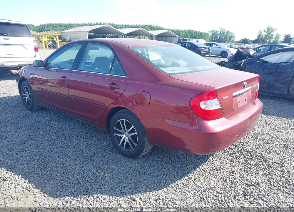 2002 TOYOTA CAMRY LE VIN: JTDBE32K520134824