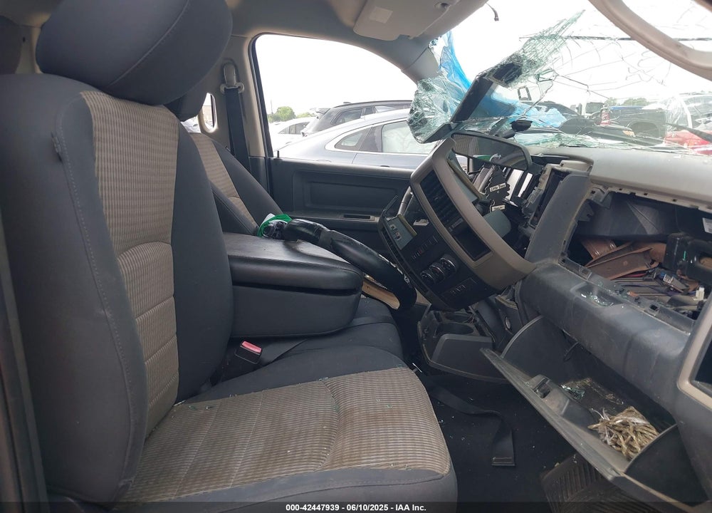 2012 RAM 1500 ST VIN: 1C6RD6FT6CS208030