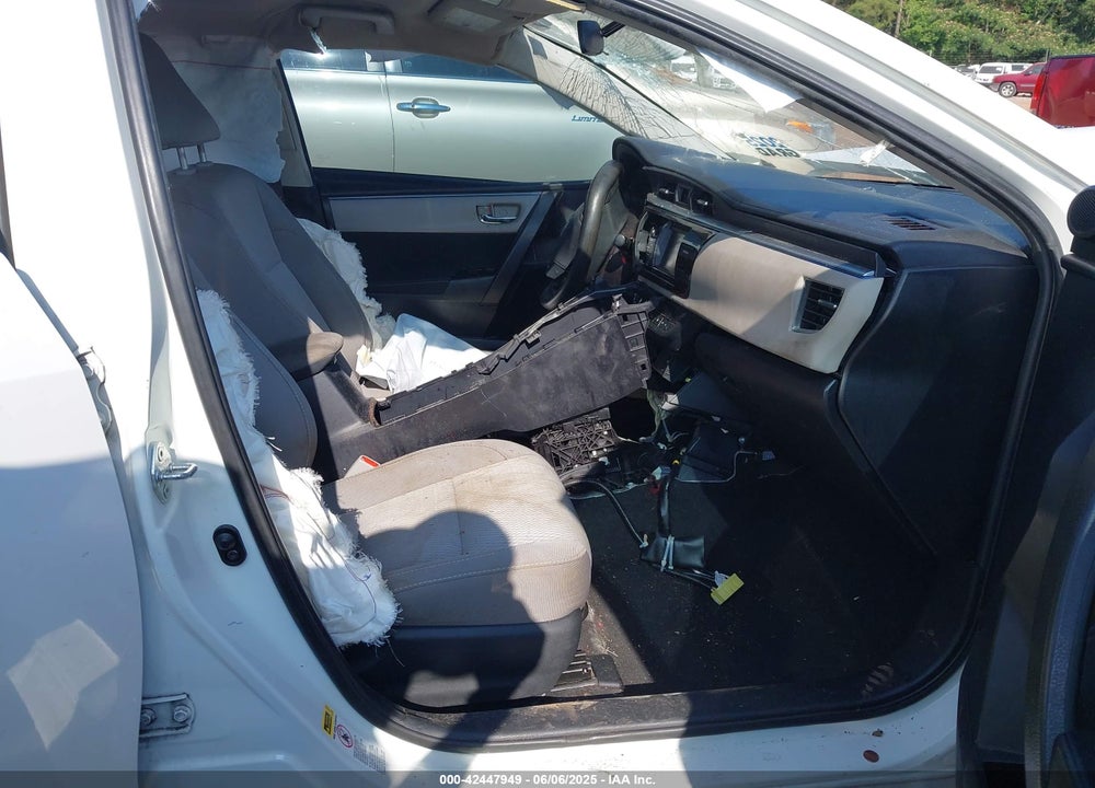 2015 TOYOTA COROLLA VIN: 2T1BURHE2FC472054