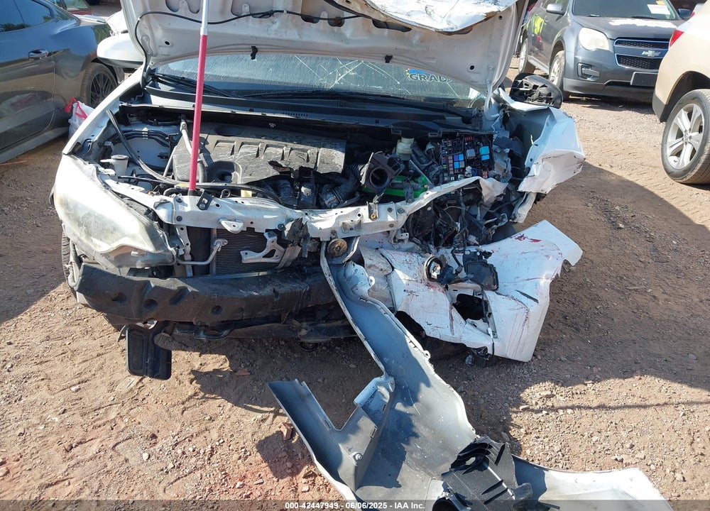 2015 TOYOTA COROLLA VIN: 2T1BURHE2FC472054