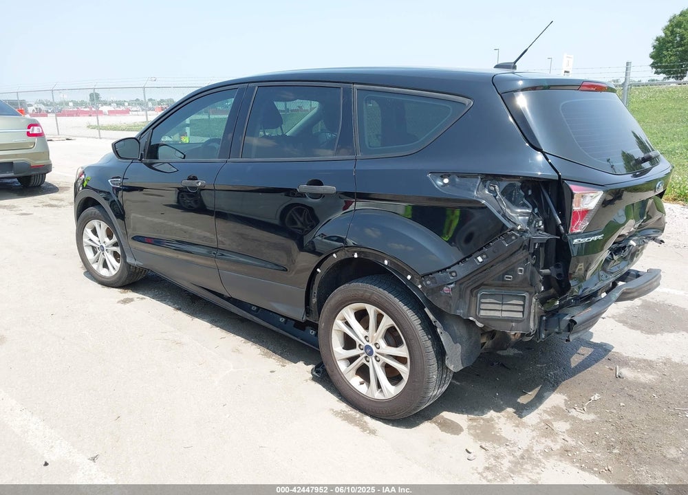 2018 FORD ESCAPE VIN: 1FMCU0F78JUB60610