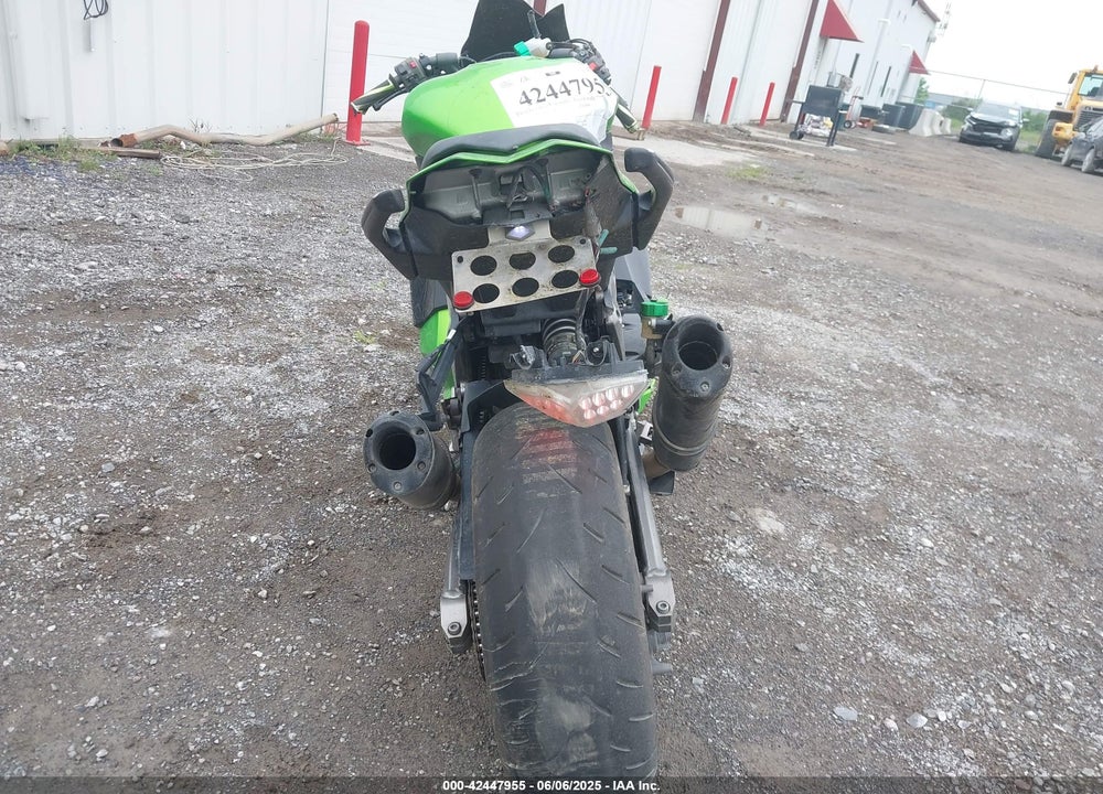 2012 KAWASAKI ZX1000 G VIN: JKAZXCG15CA016223
