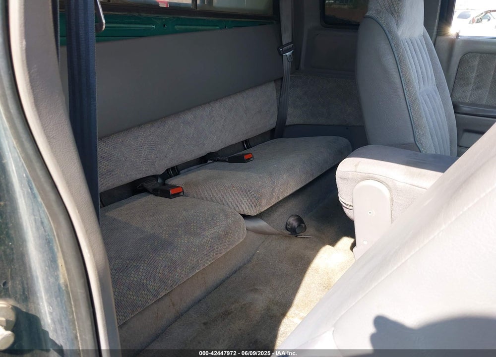 1996 DODGE DAKOTA VIN: 1B7GG23Y4TS593605