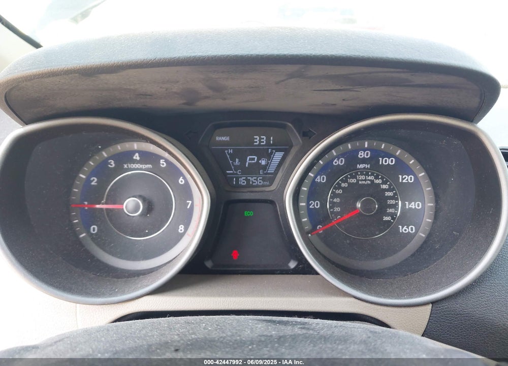 2015 HYUNDAI ELANTRA VIN: KMHDH4AE5FU303168