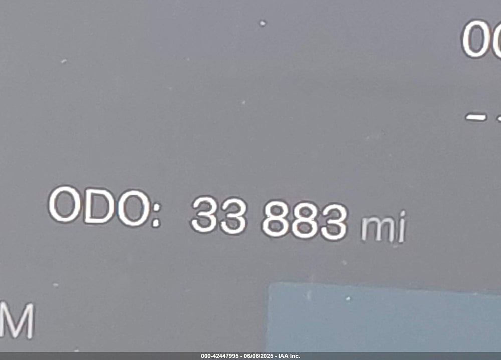 2024 VOLVO XC60 B5 PLUS DARK THEME VIN: YV4L12RL9R1818978