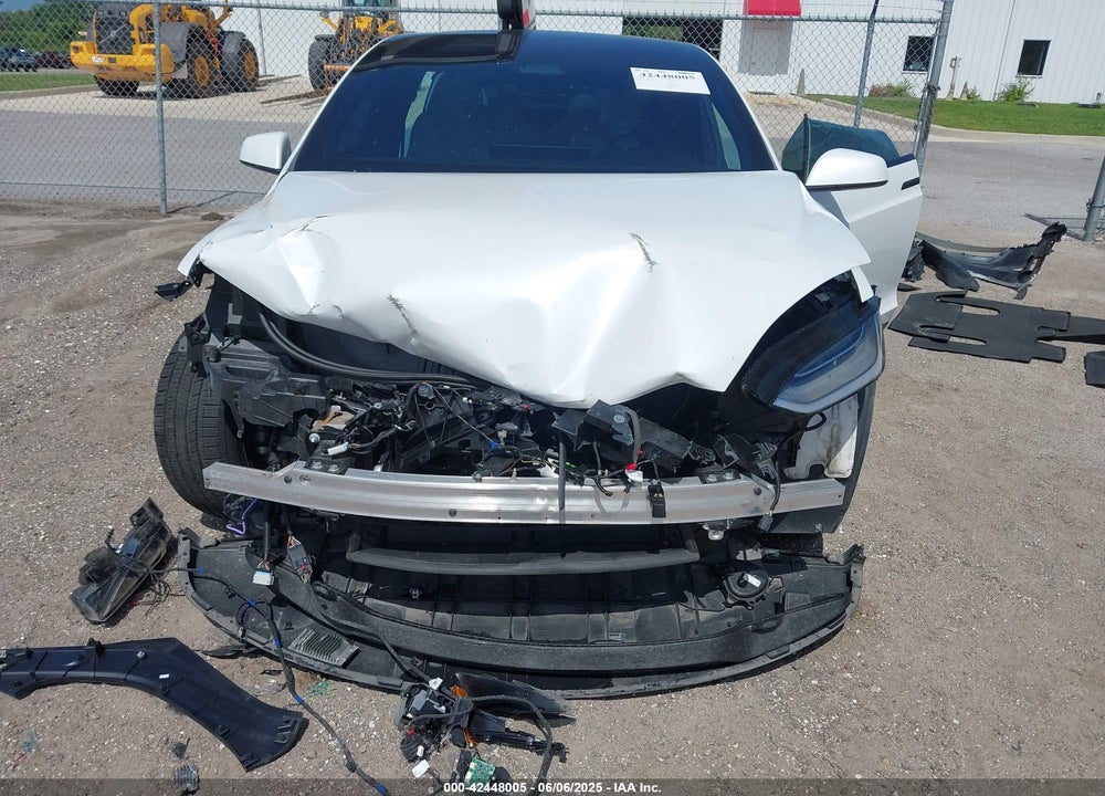 2023 TESLA MODEL X VIN: 7SAXCBE55PF384586