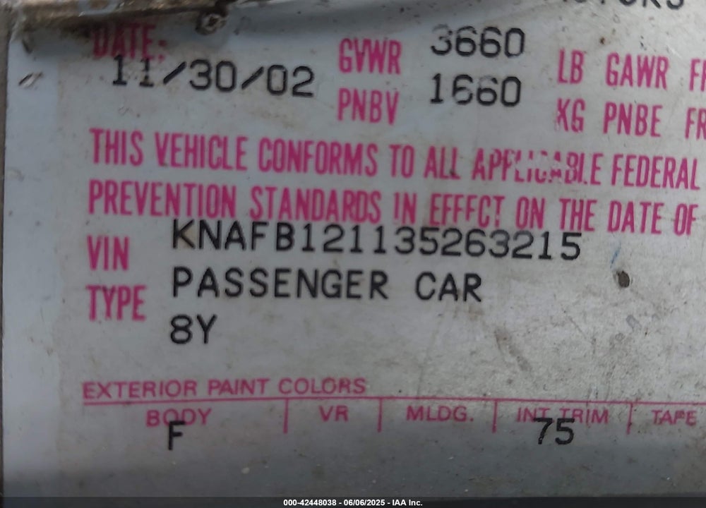 2003 KIA SPECTRA VIN: KNAFB121135263215