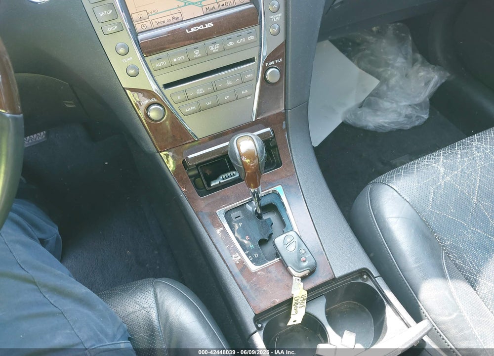 2011 LEXUS ES 350 VIN: JTHBK1EG6B2430989