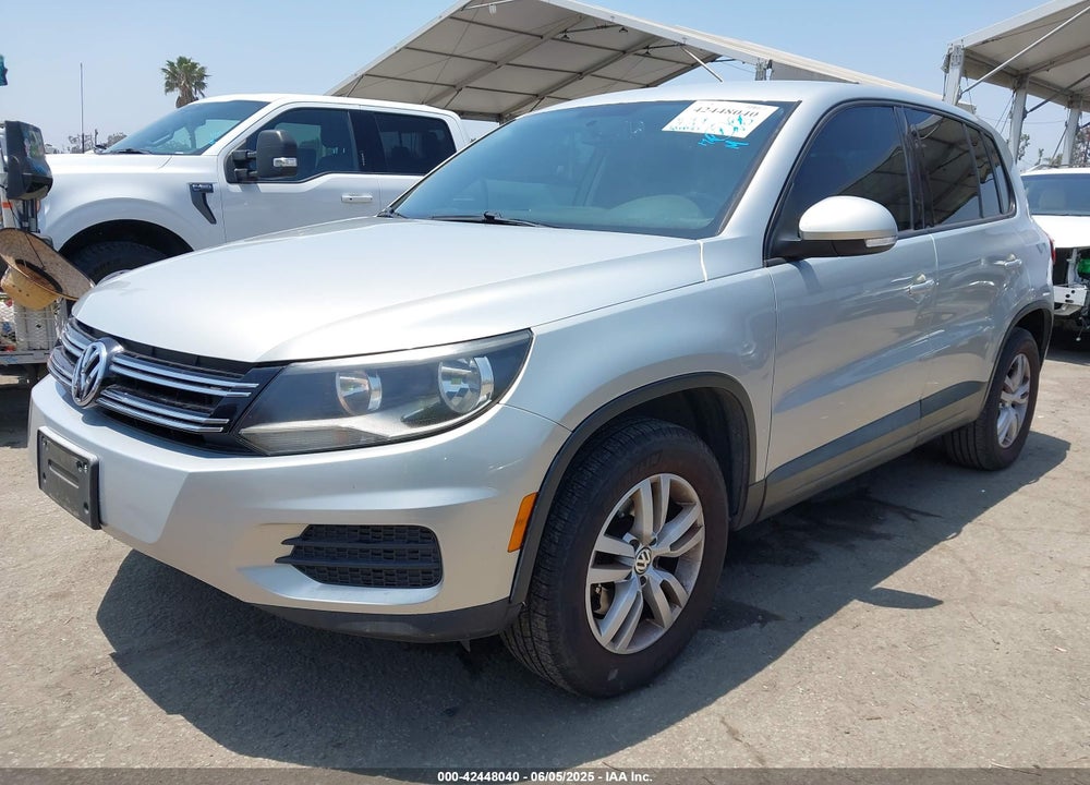 2013 VOLKSWAGEN TIGUAN VIN: WVGBV7AX8DW539950