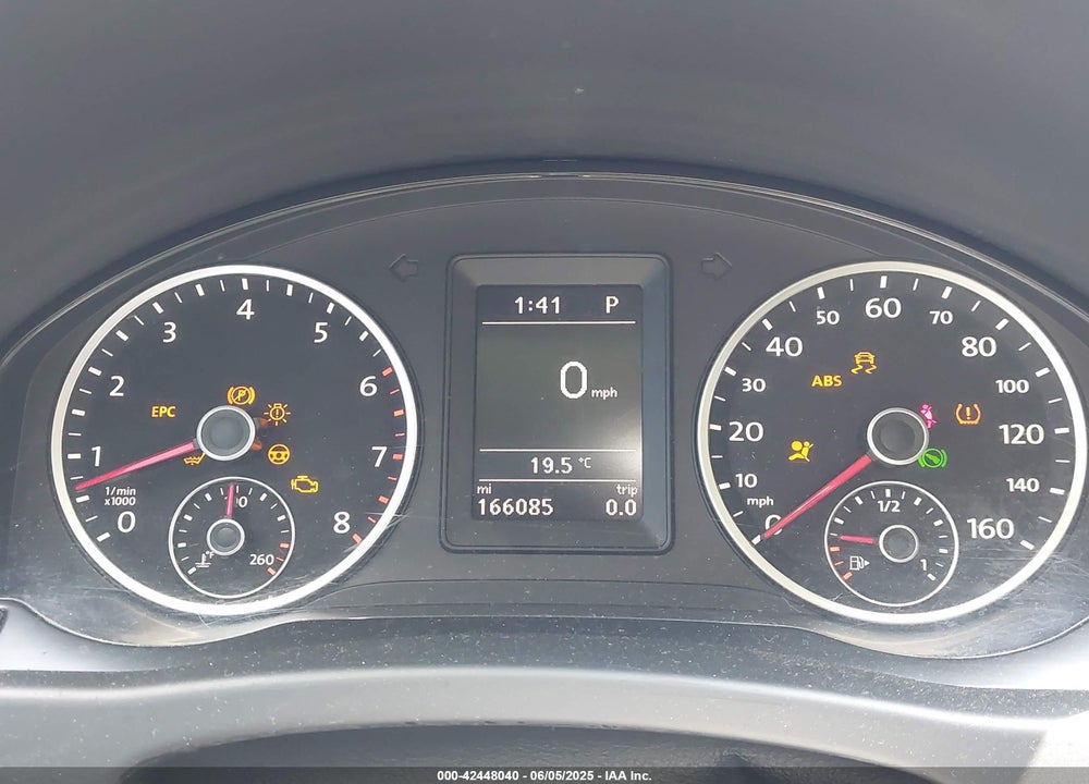 2013 VOLKSWAGEN TIGUAN VIN: WVGBV7AX8DW539950