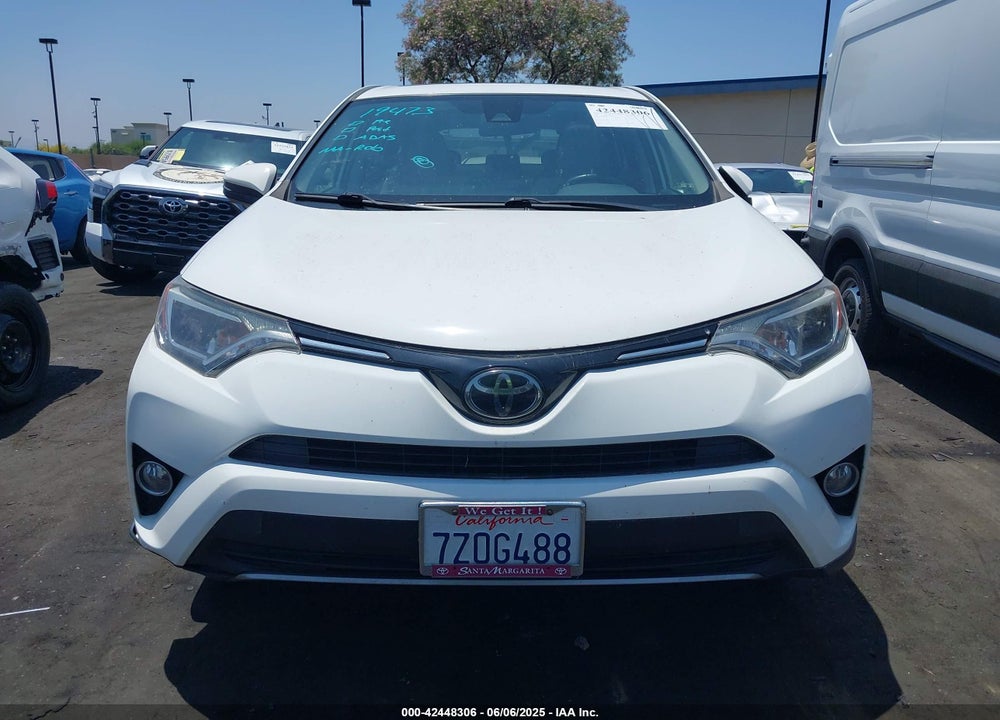 2017 TOYOTA RAV4 XLE VIN: JTMWFREV3HJ146612
