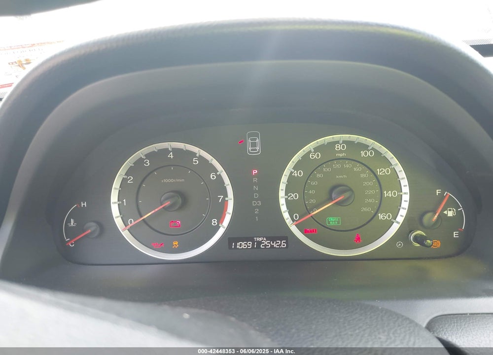 2011 HONDA ACCORD VIN: 1HGCP2F86BA075060