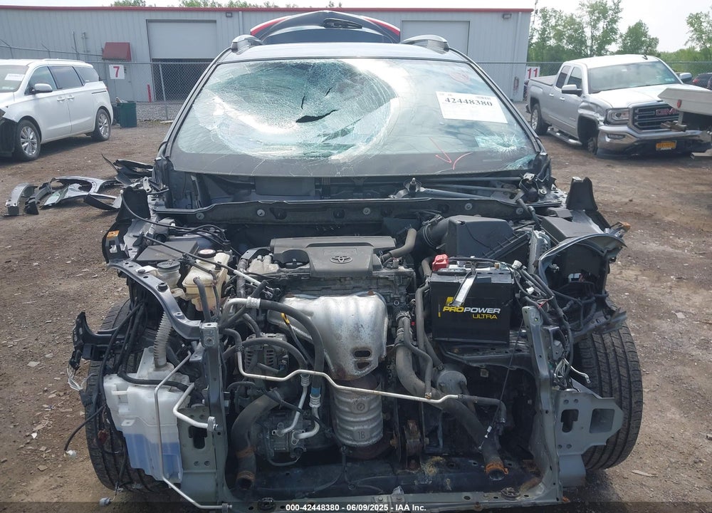 2018 TOYOTA RAV4 LE VIN: JTMBFREV3JJ194194