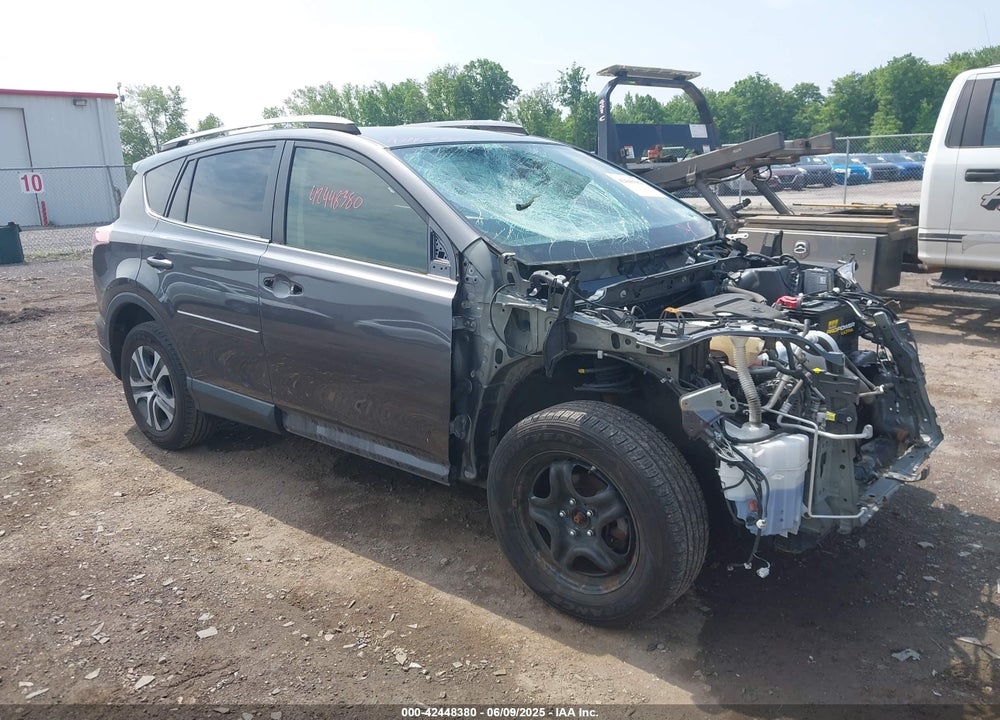 2018 TOYOTA RAV4 LE VIN: JTMBFREV3JJ194194