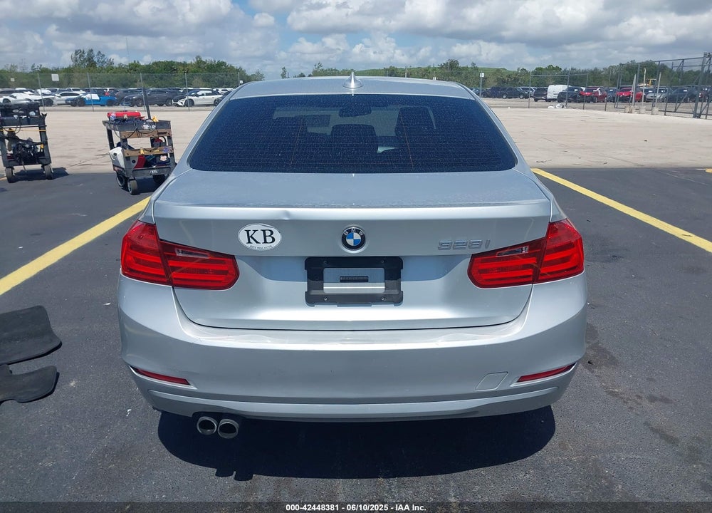 2013 BMW 328I VIN: WBA3C1G50DNN93277