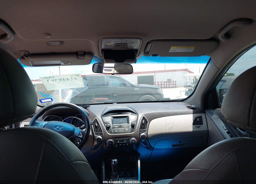 2015 HYUNDAI TUCSON SE VIN: KM8JU3AG6FU015668