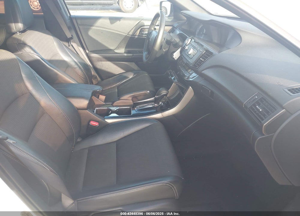 2017 HONDA ACCORD SPORT VIN: 1HGCR2F58HA138524