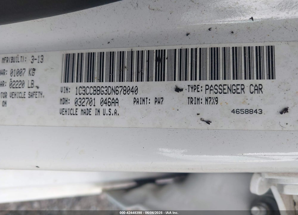 2013 CHRYSLER 200 VIN: 1C3CCBBG3DN678040