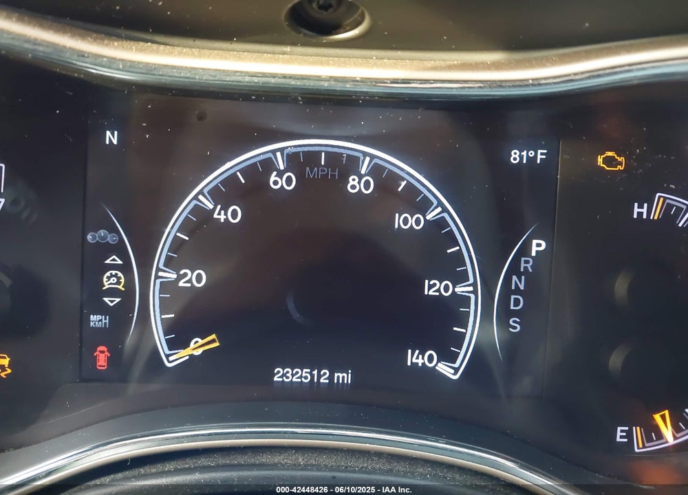 2014 JEEP GRAND CHEROKEE VIN: 1C4RJFBG3EC463208