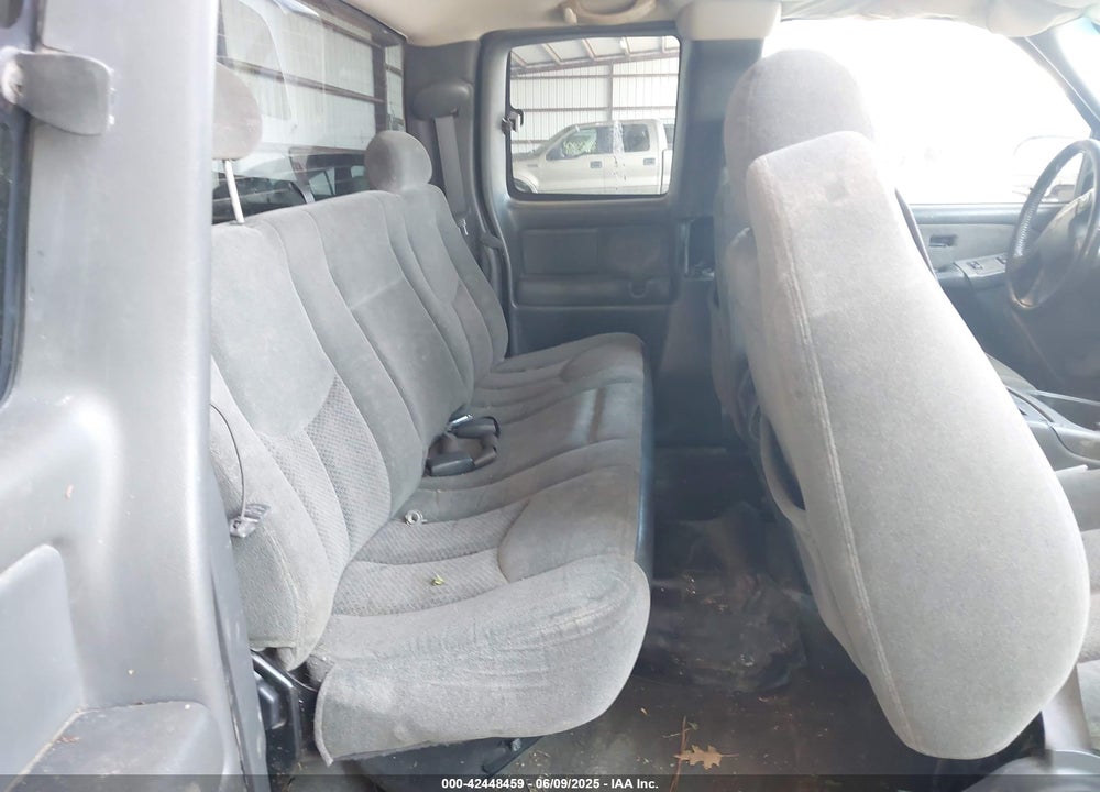 2002 CHEVROLET SILVERADO 3500 CHASSIS LS VIN: 1GBJC39132F143327