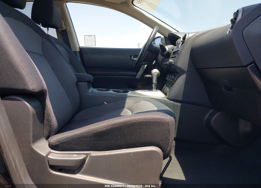 2010 NISSAN ROGUE VIN: JN8AS5MT3AW008399
