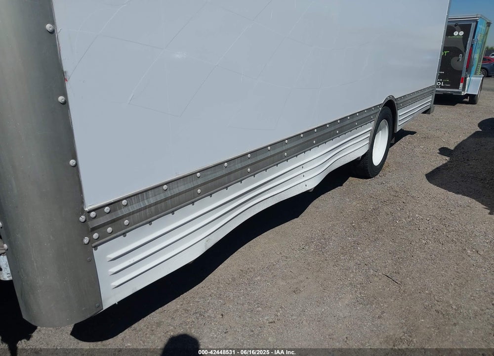 2007 GMC W5500 DSL REG VIN: J8DE5B16X77300988