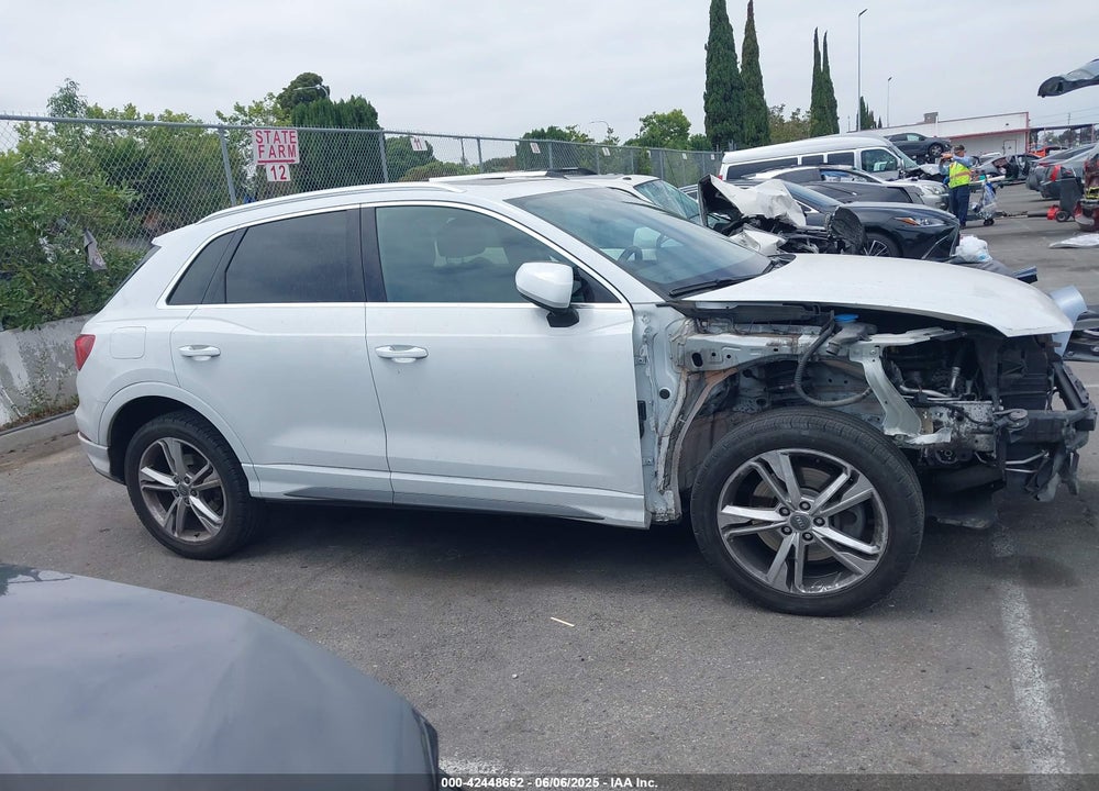 2020 AUDI Q3 VIN: WA1EECF3XL1047538
