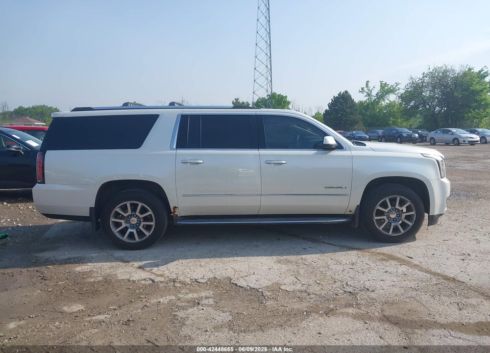 2015 GMC YUKON XL 1500 DENALI VIN: 1GKS2JKJ7FR560377