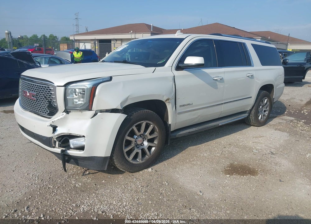 2015 GMC YUKON XL 1500 DENALI VIN: 1GKS2JKJ7FR560377